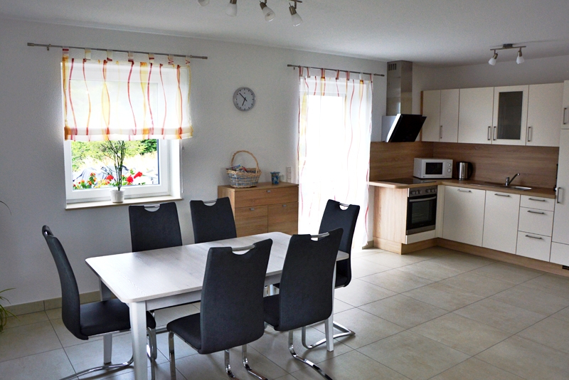 Ferienhof Straub Sasbach Ferienwohnung Klosterblick Küche Esseck