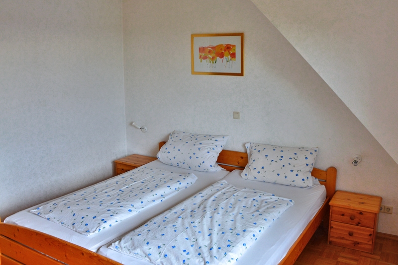 Ferienhof Straub Sasbach Ferienwohnung Panorama-Blick Schlafzimmer