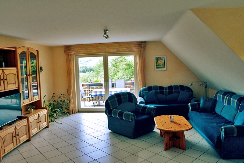 Ferienhof Straub Sasbach Ferienwohnung Panorama-Blick Wohnzimmer